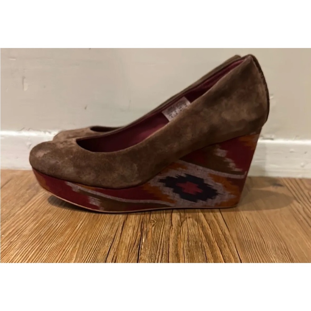Reef brand High Tropic Wedge Heel Shoe. Size 8 Brand New